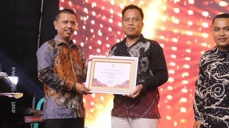 Malam penghargaan KPU Pohuwato, Minggu (26/1/2025).