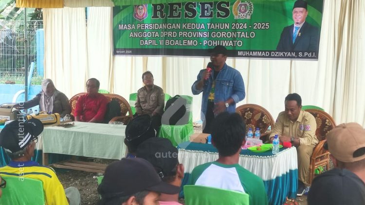 Reses Anggota DPRD Provinsi Gorontalo, Muhammad Dzikyan, di Desa Manunggal Karya, Kecamatan Randangan.