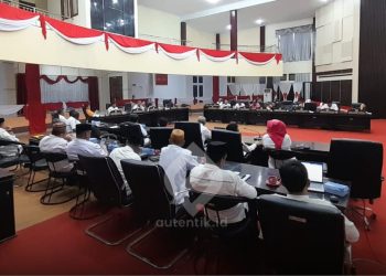 Rapat lanjutan Pansus LKPJ DPRD Kabupaten Pohuwato, Rabu (16/4/2025).