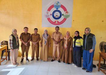 Tim Pani Gold Project bersama Indonesia Mengajar mengunjungi SDN 04 Buntulia, yang berlokasi di sekitar area operasi tambang emas PGP, pada Senin (30/6/2025)