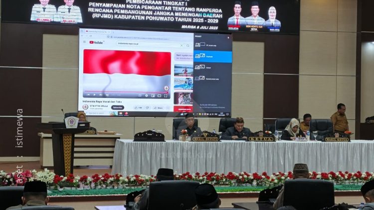 Paripurna DPRD Kabupaten Pohuwato, Selasa (8/7/2025).