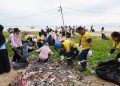 Giat kolaborasi bersih pantai PGM