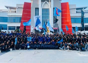 Potret kebersamaan seluruh mahasiswa FKTP Universitas negeri Gorontalo usai melaksanakan PKKMB.